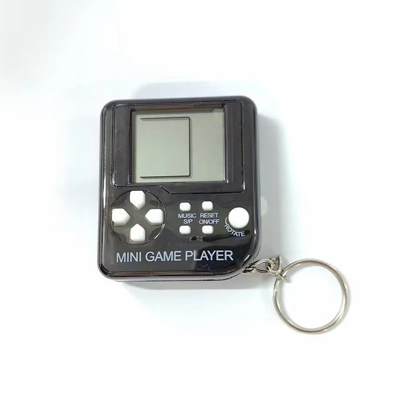Mini Retro Handheld Game Console – 26 Games, 5 Colors